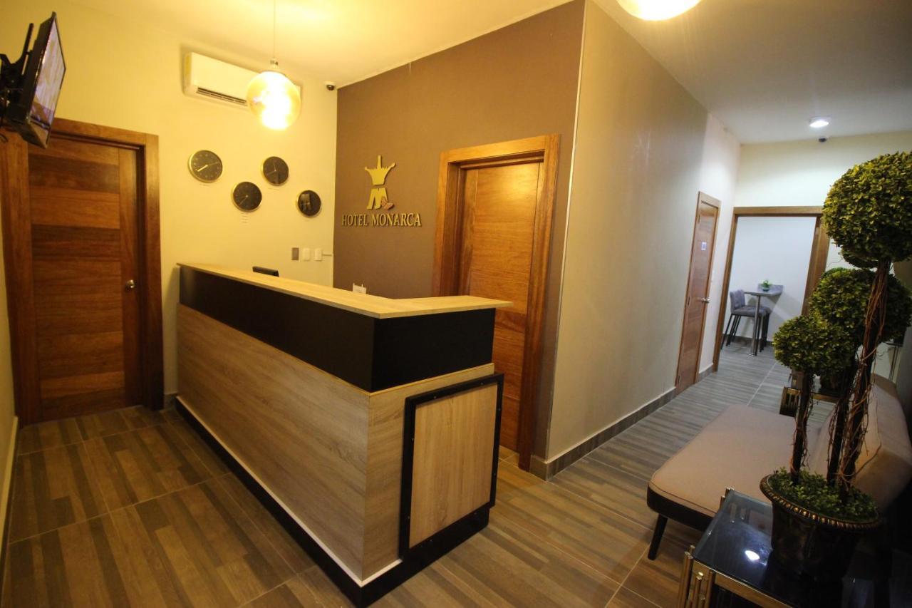 Hotel Monarca Higuey ภายนอก รูปภาพ