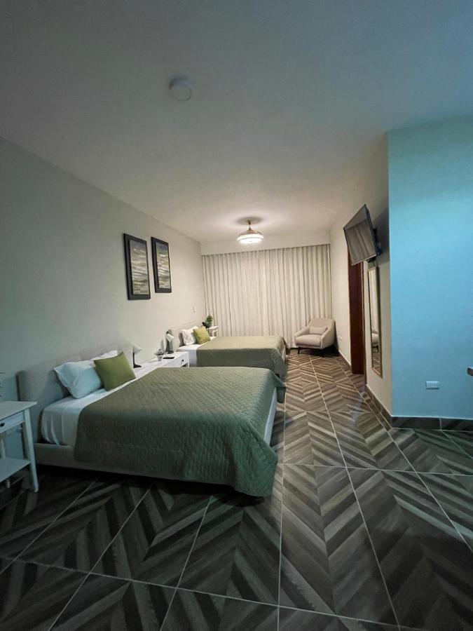 Hotel Monarca Higuey ภายนอก รูปภาพ
