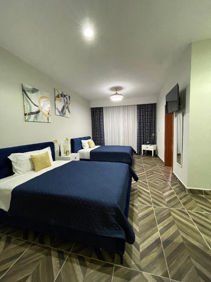 Hotel Monarca Higuey ภายนอก รูปภาพ