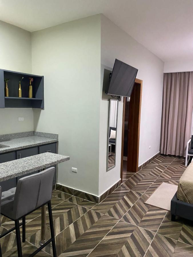 Hotel Monarca Higuey ภายนอก รูปภาพ