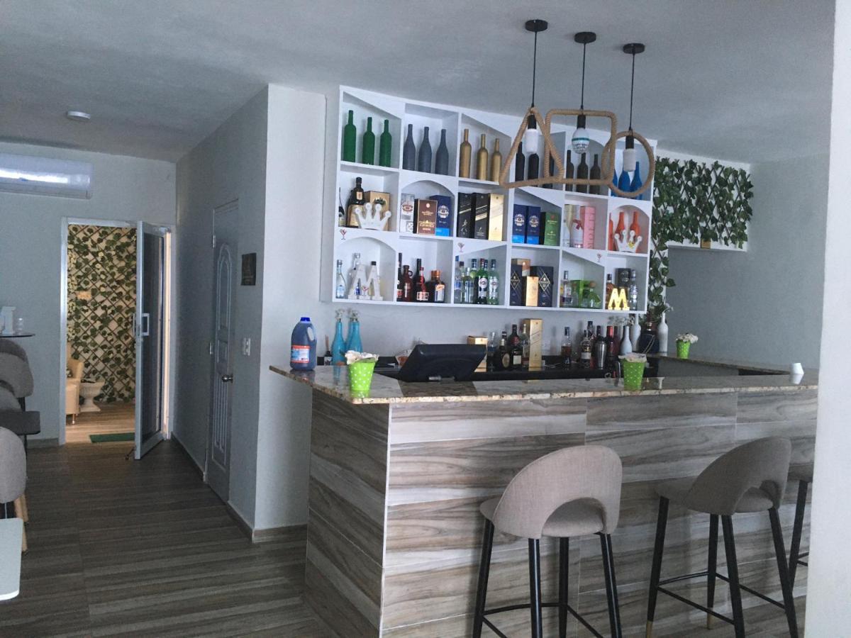 Hotel Monarca Higuey ภายนอก รูปภาพ
