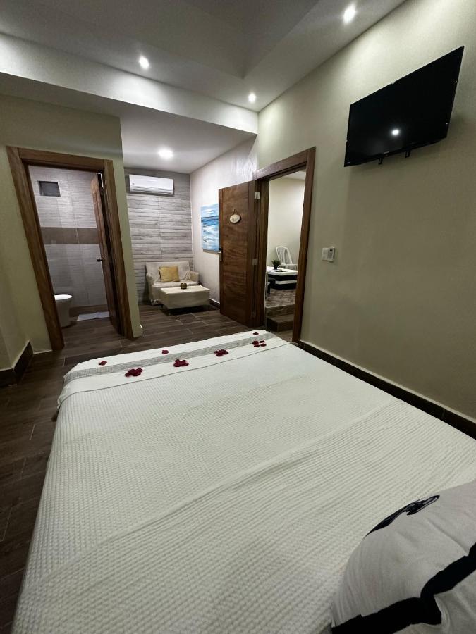 Hotel Monarca Higuey ภายนอก รูปภาพ